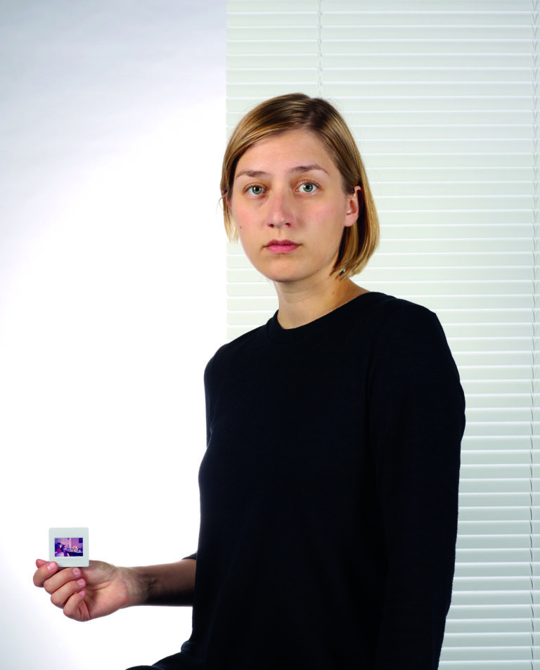 Morgaine Schäfer Archiv No. 2301 (Pose 2), 2016 Inkjet Print auf Hahnemühle Photo Rag Baryta Papier, 100 x 80 cm Courtesy die Künstlerin