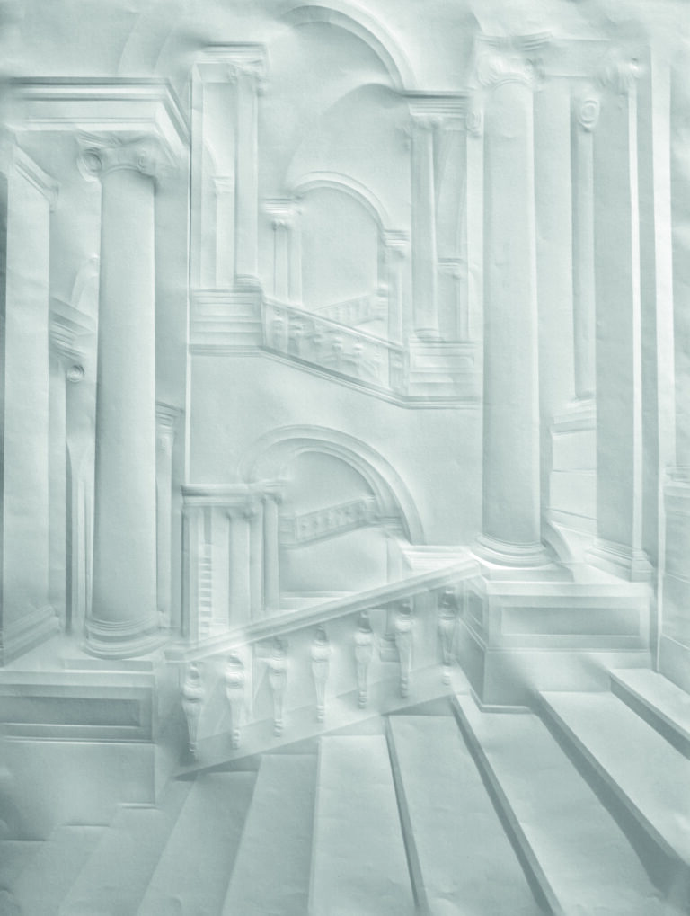 Simon Schubert, ohne Titel (Berlin Stadtschloss Große Treppe), 2010, Papier gefaltet, 100 x 75 cm, Rene S. Spiegelberger Stiftung, Hamburg